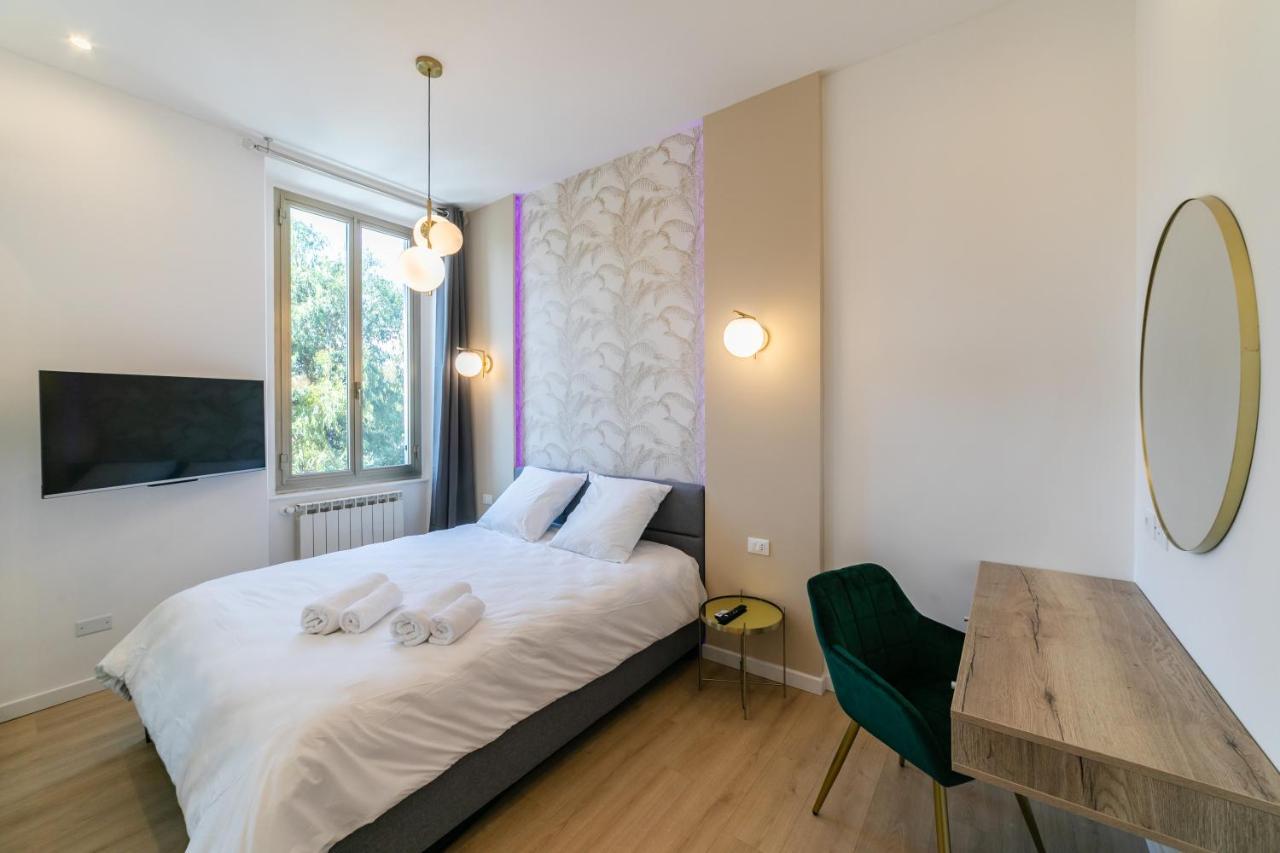 Ventimiglia City Center With Sea View Вентимилья Экстерьер фото